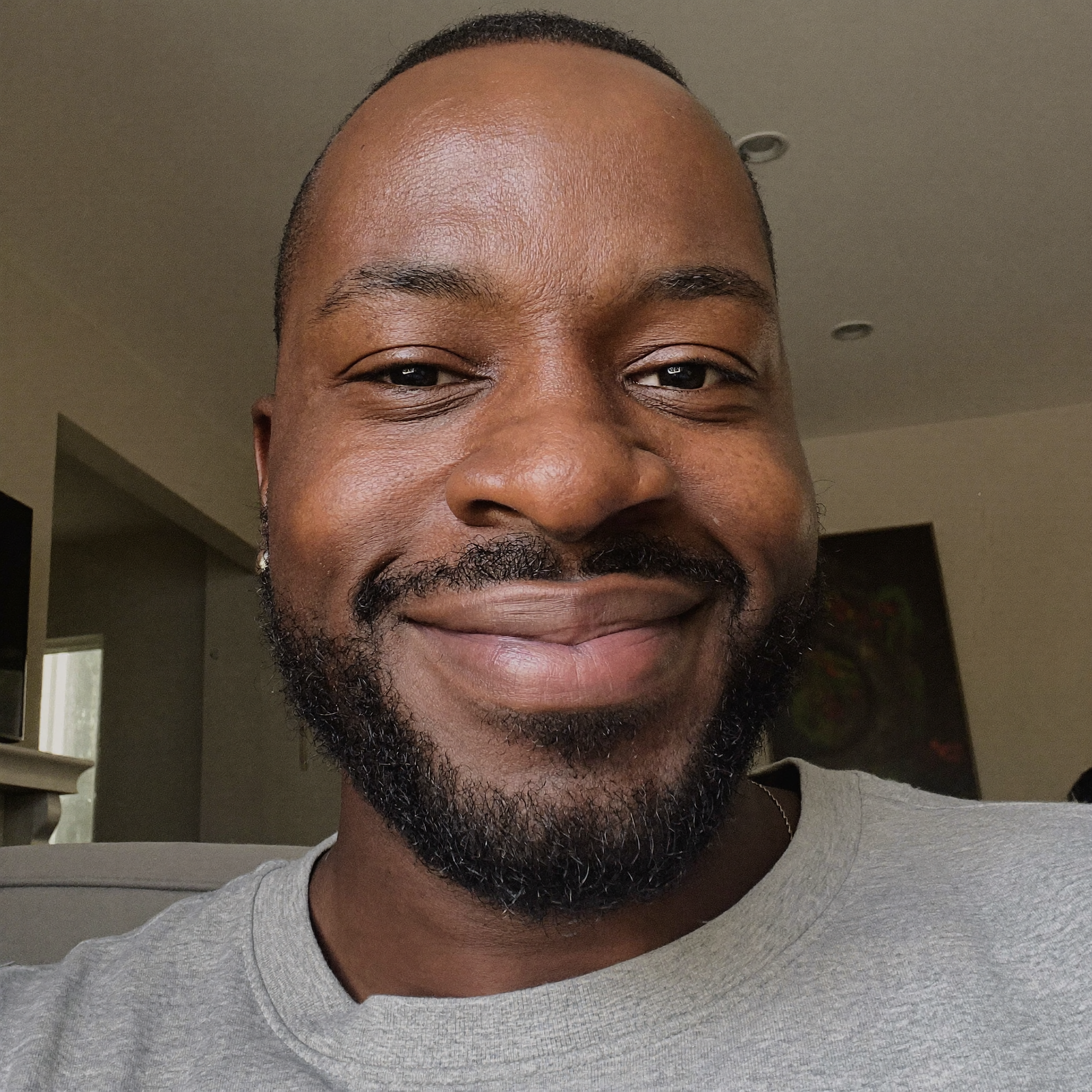 rlnr-headshot-03-marcus